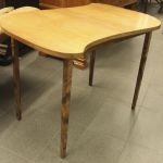 761 8434 LAMP TABLE